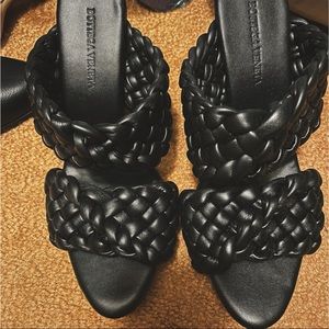 Bottega Venetta The Curve Sandals Inspired